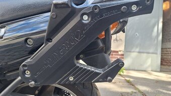 Kawasaki zzr 600 - 7