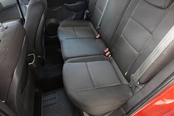 Hyundai I30 1.4i , 77 kW benzín, 2011 - 7