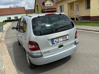 Renault Mégane scenic 1.6i - 7