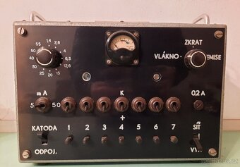 Tesla starší retro měřící přístroje - 7