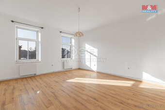 Prodej bytu 4+1, 190 m², Český Těšín, ul. Ostravská - 7