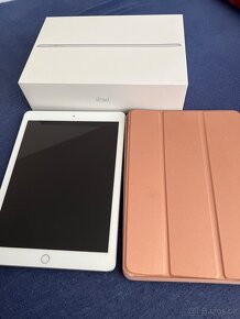 Ipad 6. generace 128 gb - 7