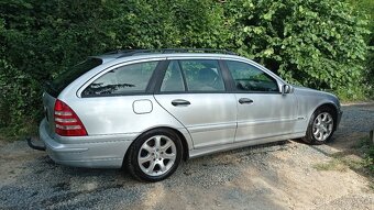 Prodám Mercedes Benz 220 CDI, 470 tis.km - 7