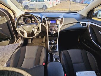 HYUNDAI I30 COMBI 1.6 CRDI 2016 81 kW TRIKOLOR WEEKEND - 7
