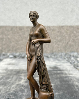 Bronzová socha Afrodita bohyně krásy antická dekorace dárek - 7