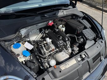 VW Beetle 1,2 TSI 77KW DESING-top stav-serviska, bez koroze - 7