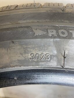 245/45R18 - 7