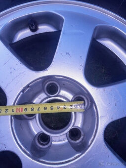 REZERVACE do 1.11. Alu disky včetně pneu 205/60 R15 - 7