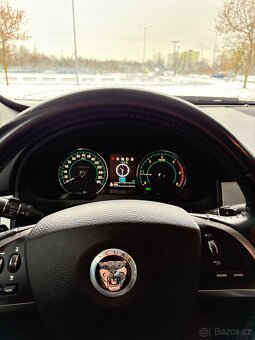 Jaguar XF - 7