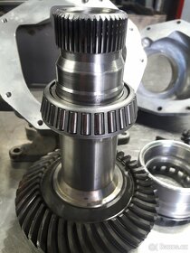 Volvo, Range+Land Rover, Ford  - úhlová převodovka - 7