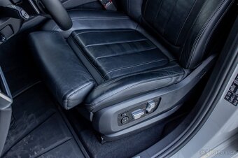 BMW X6 xDrive M40i / DPH / HEAD-UP / 360 / HARMAN - 7