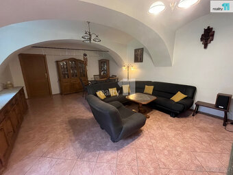 Prodej domu se stodolou v Bezděkově 7+1 (250m2), včetně sto - 7