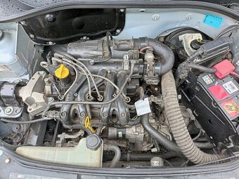 Renault clio - 7