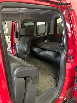 VW Caddy Maxi CNG 7míst, 2.0, klimatizace, Bluetooth, servis - 7