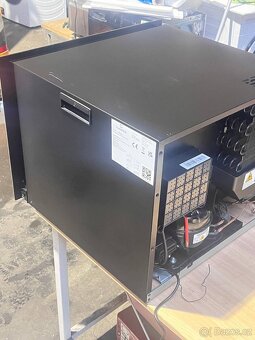 Vinoteka Vinsider 24 Built-In. Záruka - 7