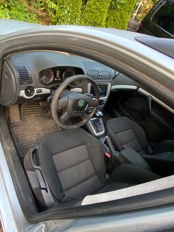 Škoda octaviaII - 7