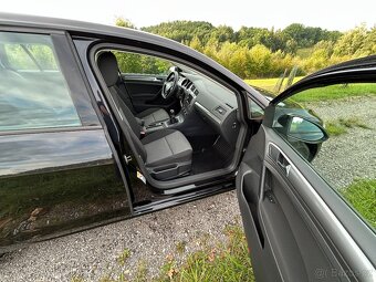 Prodám VW Golf 7 1,2 NAVI - 7