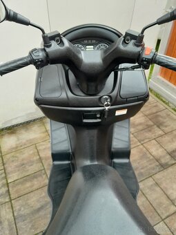 Suzuki AN 200i Burgman, 2016, výborný stav - 7