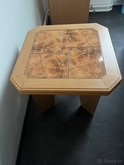 Sada 2 konferenčních stolků - 7