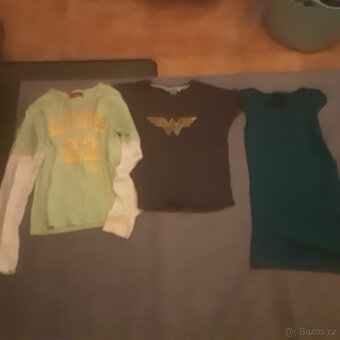 Punčocháče,  trička,  šatičky,  spodní prádlo atd - 7