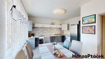 Prodej, dvougenerační rodinný dům, Městec Králové, okr. Nymb - 7