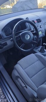 VW Touran 2.0 FSI - 7
