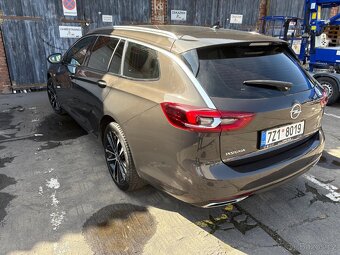 Opel Insignia Sports Tourer 2.0 4x4 - 7