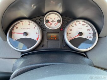 Peugeot 207 1,4-54 kW Rok výroby:2007 - 7