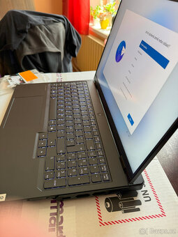 Lenovo Legion Pro 7 16IRX9H Eclipse Black - 7
