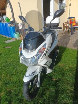 Prodám skútr Honda 125 PCX - 7