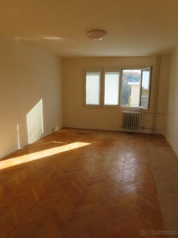 PRODEJ BYTU 3+1 V PLZNI - 7