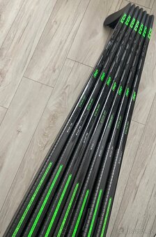 Hokejka CCM Trigger 6 85flex P29 levá 170cm ZÁRUKA - 7