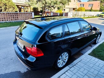 BMW řada 3, 320 D, Xenony - 7