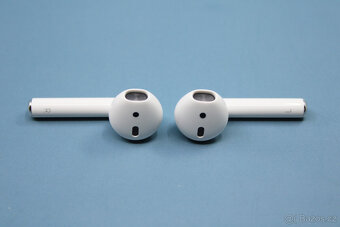 Sluchátka Apple AirPods (2019) - se zárukou - 7