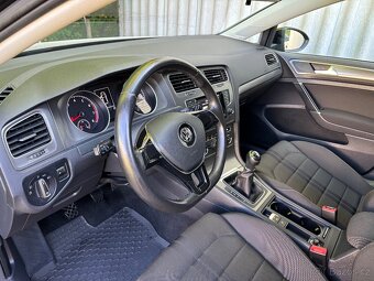 Volkswagen Golf, 1.2 TSi 77 kW 1.MAJITEL NEHAVAR. SERVISKA - 7