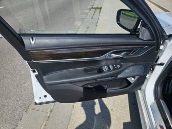 BMW 750d xDrive M-Sport G11 odpocet DPH - 7