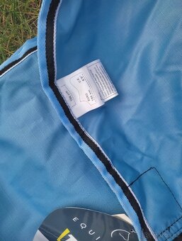 Nová vyběhová deka Equitheme Tyrex 150g - 7