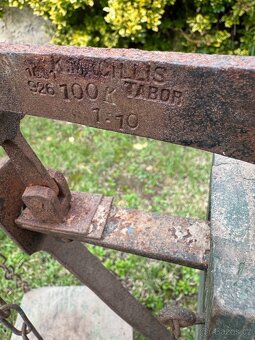 Váha decimálka včetně závaží - 7