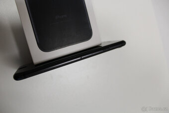 Apple iPhone 7 32gb BLACK - 7