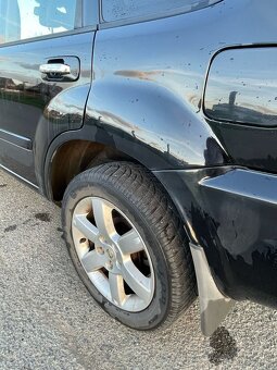 NISSAN X-trail 2005 - 7