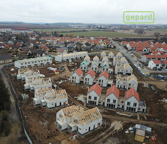 Rodinný dům 5+kk s parkovacím stáním, třída A, pozemek 265m2 - 7
