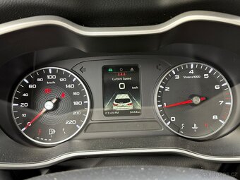 MG ZS 1.5i 78kW • Nájezd 6.460 KM • Původ ČR • Super Stav - 7