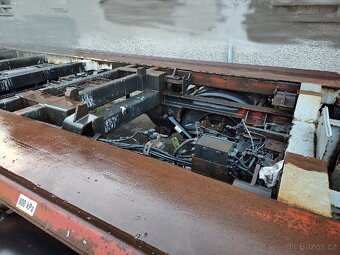 Podval plato kontejnerový nosič HKM - 7