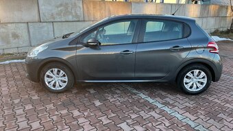 Peugeot 208 1,4 HDI - 7