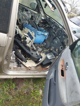 kia carnival 2.9 Cdri poctivy čyřhrnek - 7