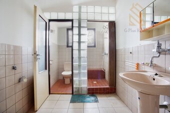 Prodej rodinného domu 235 m², pozemek 4761 m², Velké Žernose - 7