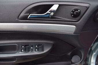 Škoda Octavia 2,0 TDi SCOUT,SUPER STAV - 7