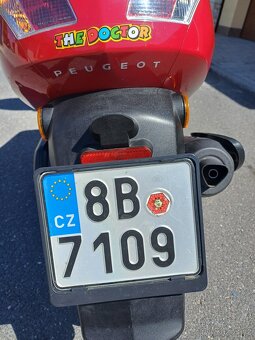 Skútr Peugeot VIVACITY 50 - 7