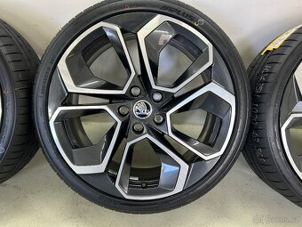 letní original al sada Škoda Octavia RS Altair R19 - 7