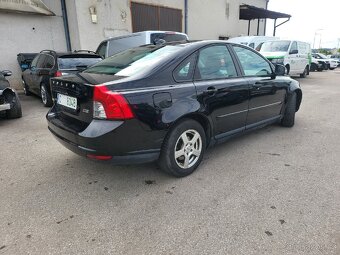 Volvo S40,1.6D,84kw,rok 2010,nová STK. - 7